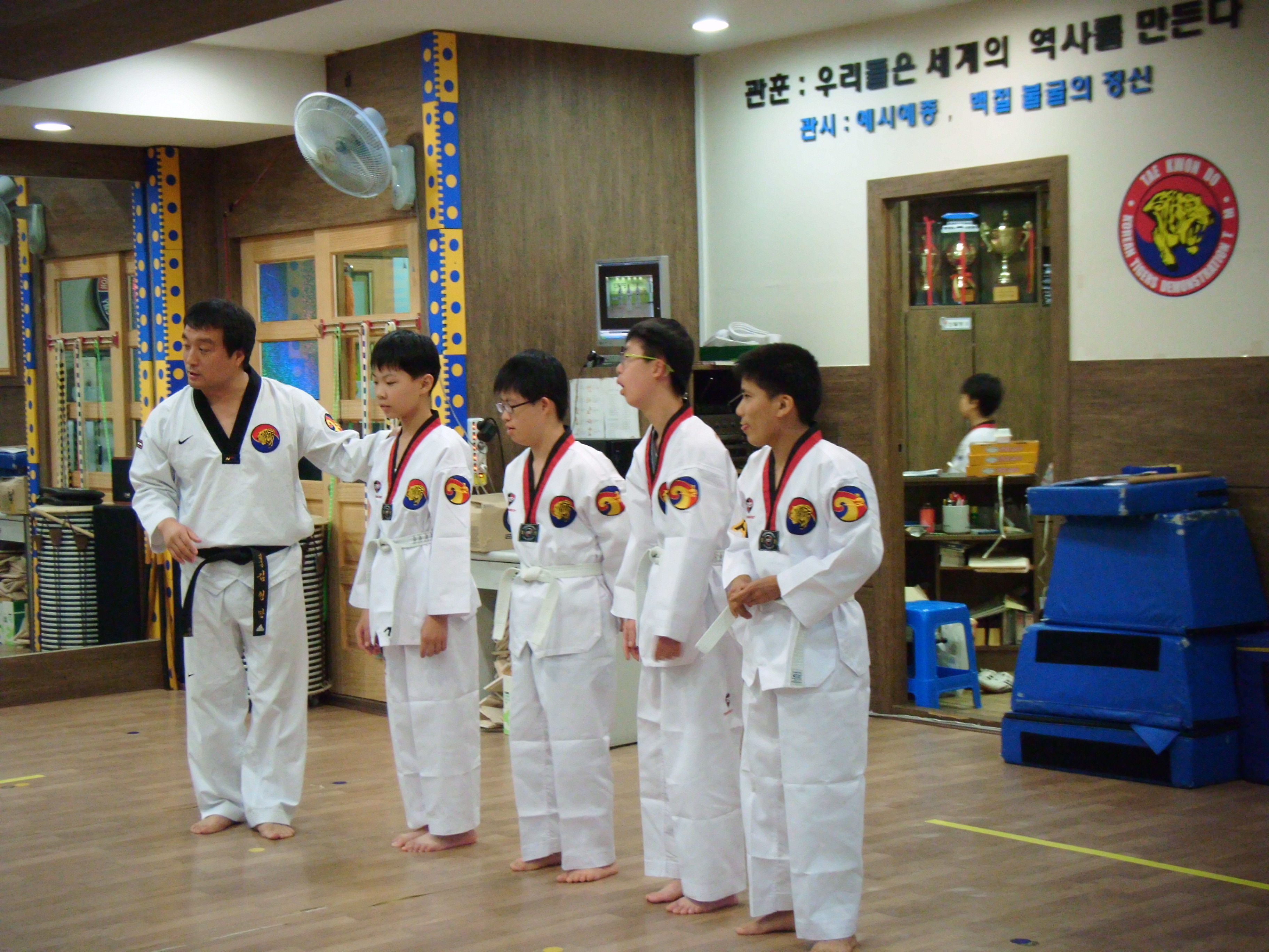 �����̹���