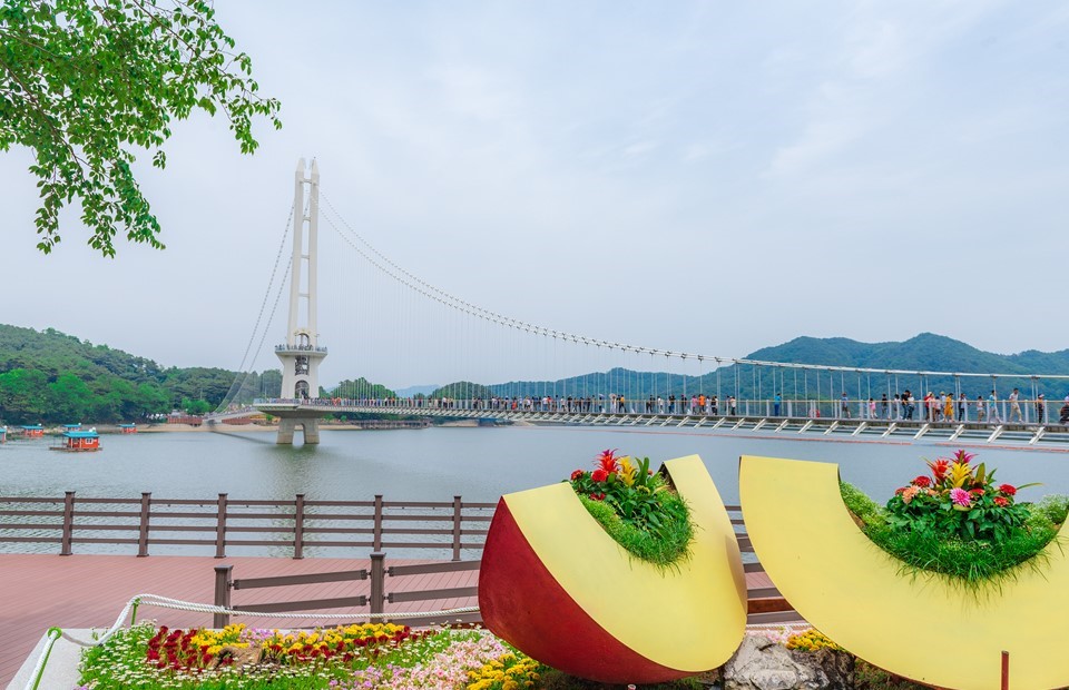 yesan-yedangho-bridge-01.jpg