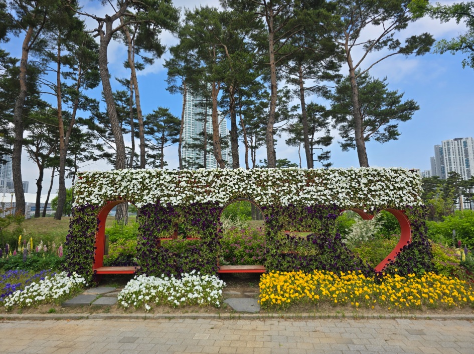 incheon-cheongna-park-06.jpg